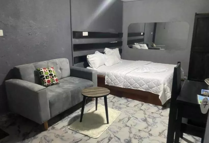 هتل Sunrise Center Bonapriso