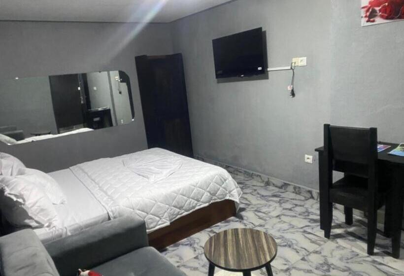 هتل Sunrise Center Bonapriso