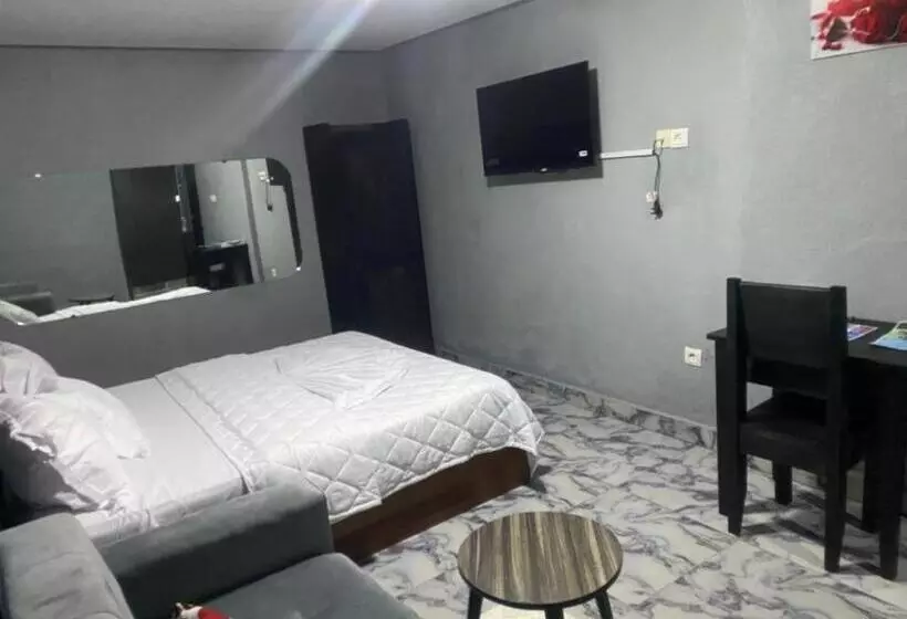 هتل Sunrise Center Bonapriso