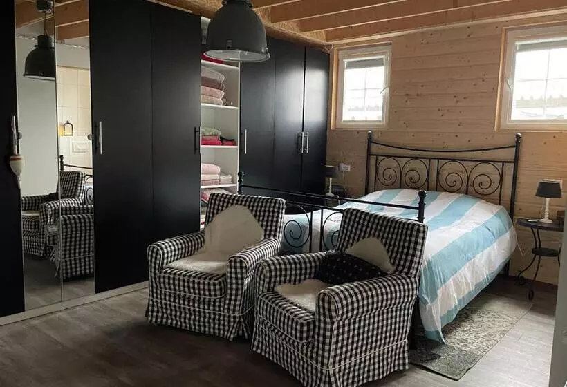 Majatalo Aan De Dijk