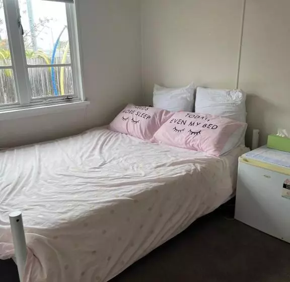 ペンション Jennifer