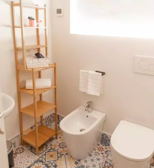 Majatalo La Curt Guest House