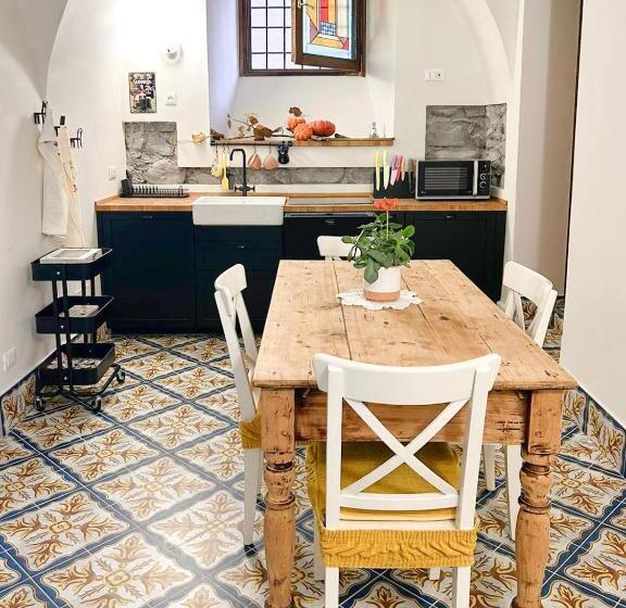 פנסיון La Curt Guest House