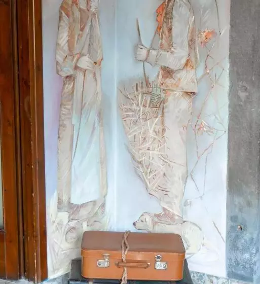 Majatalo La Curt Guest House