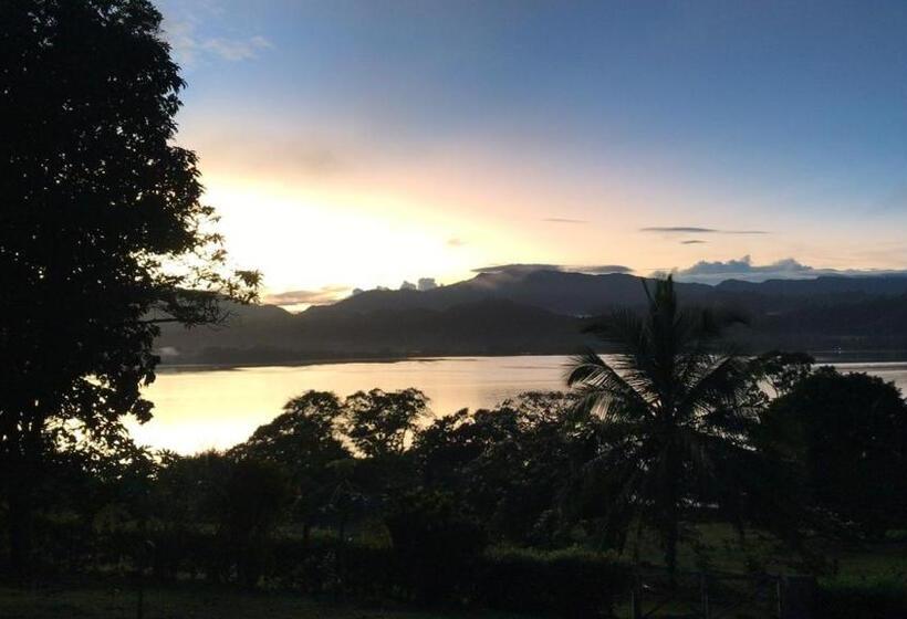 پانسیون La Posada De Sauce