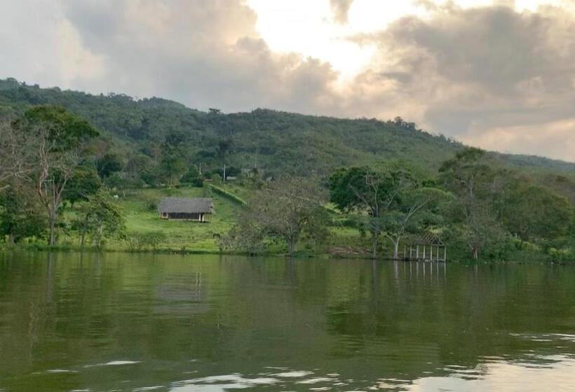 پانسیون La Posada De Sauce