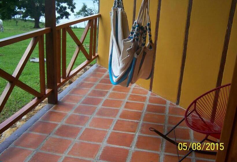 پانسیون La Posada De Sauce