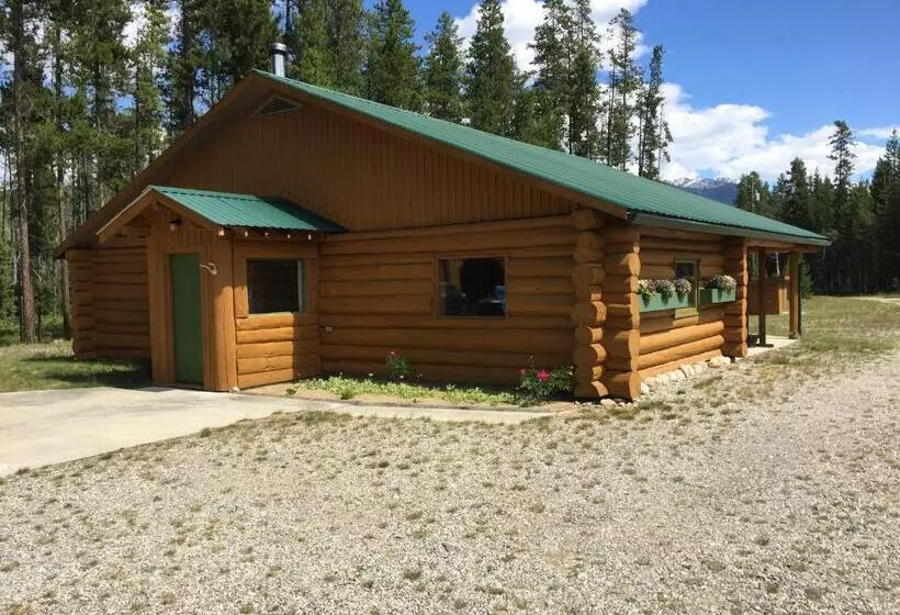ペンション Valemount Mountain Retreat Guesthouse
