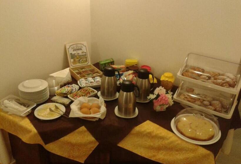 Aamiaismajoitus (B&B) Villa Musica