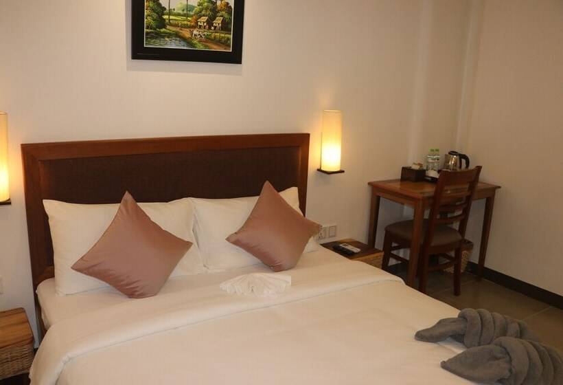 Feliz Hostel Cafe & Bar