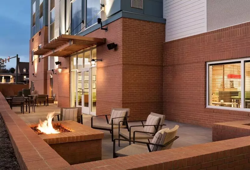 ホテル Country Inn & Suites By Radisson, Charlottesvilleuva, Va