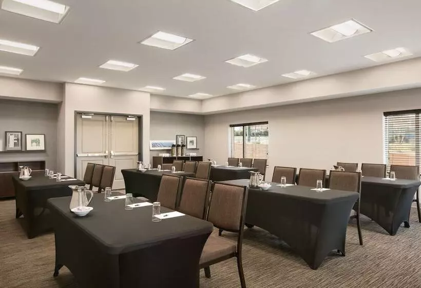ホテル Country Inn & Suites By Radisson, Charlottesvilleuva, Va