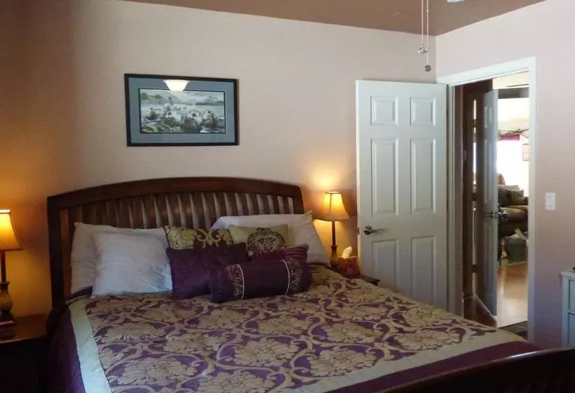 Hotelli Crane's Rest B&b