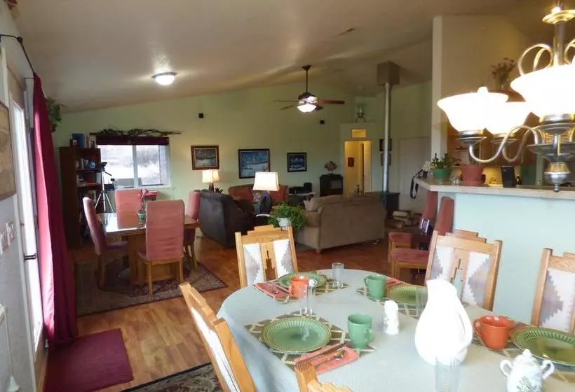 Hotelli Crane's Rest B&b