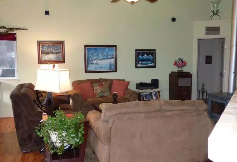 Hotelli Crane's Rest B&b