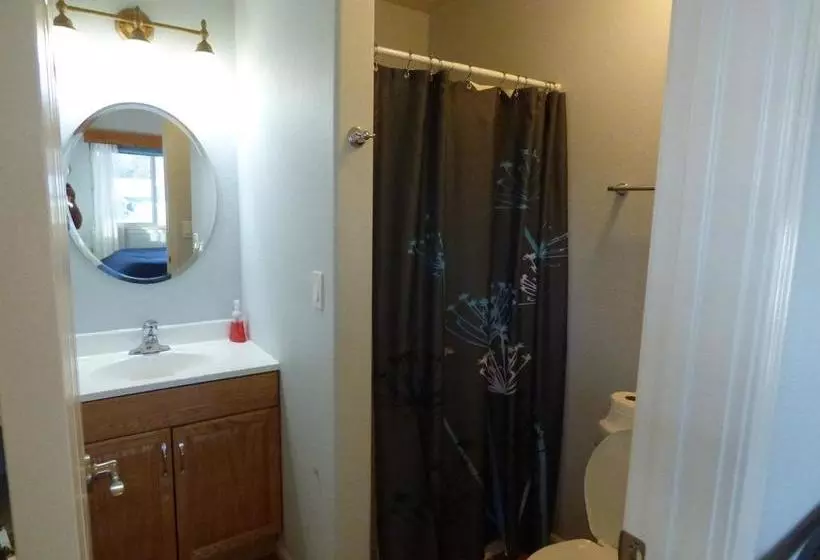 Hotelli Crane's Rest B&b