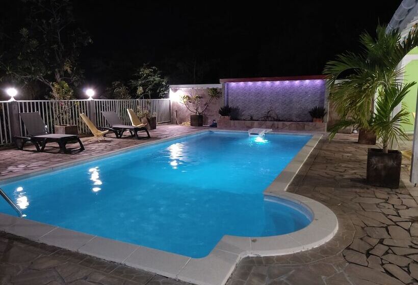 هتل Fanélie Location