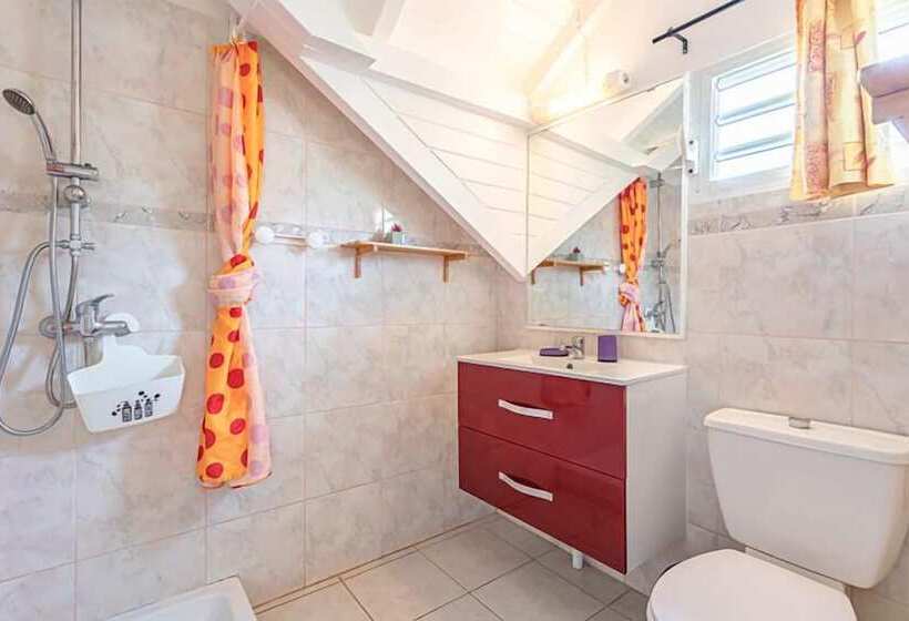 هتل Fanélie Location