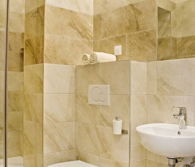 בית מלון כפרי Five Stars Bed&breakfast