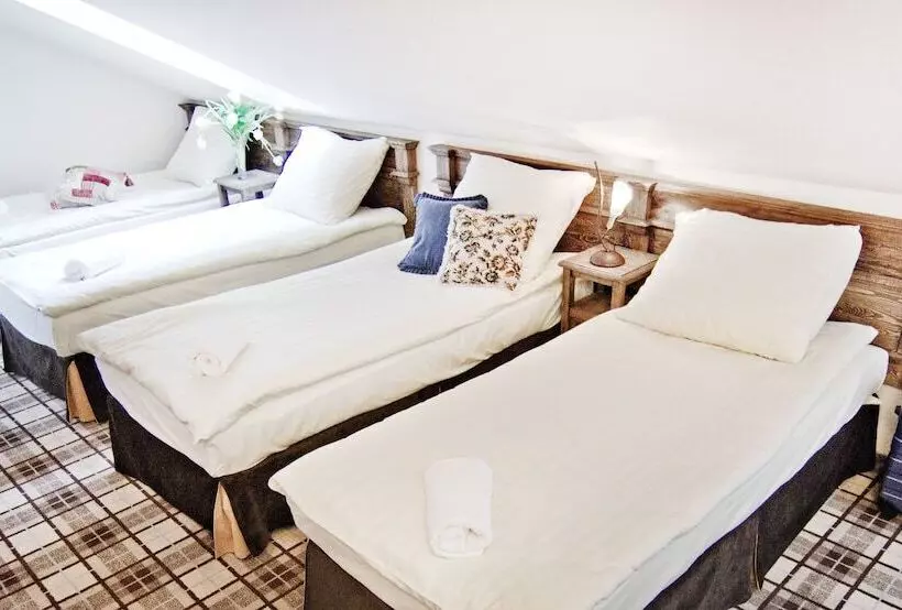 هتل Five Stars Bed&breakfast