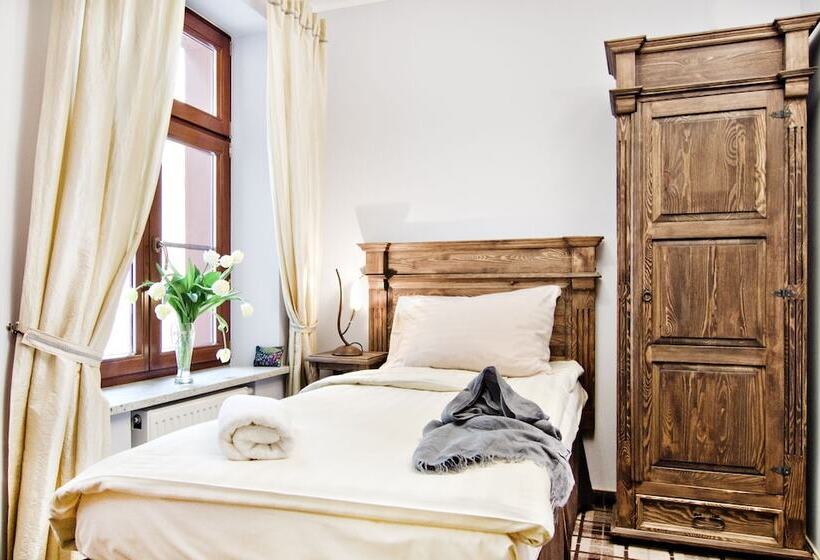 בית מלון כפרי Five Stars Bed&breakfast