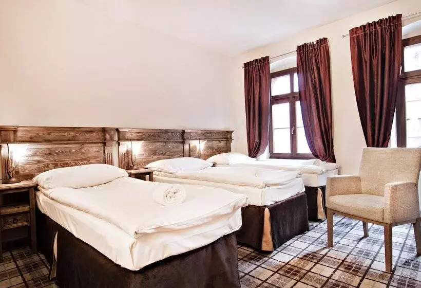 هتل Five Stars Bed&breakfast