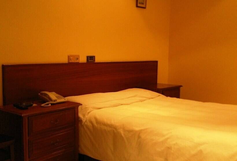 호텔 Hostal Socaire