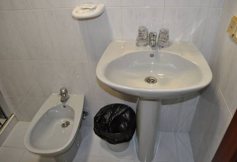 호텔 Hostal Socaire