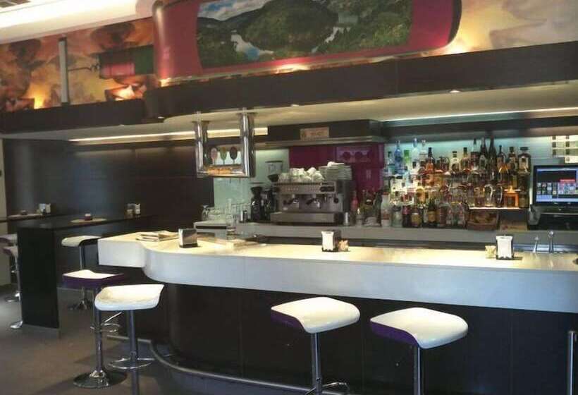 호텔 Hostal Socaire