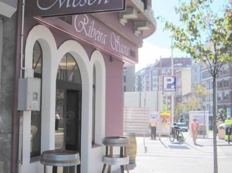 호텔 Hostal Socaire