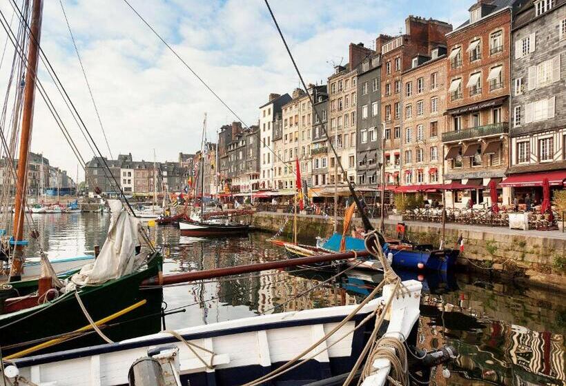 هتل Ibis Budget Honfleur Centre