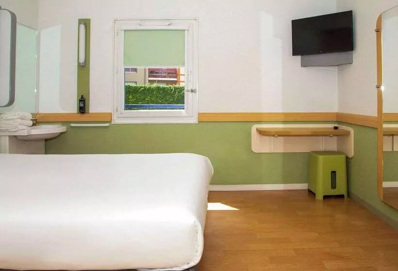 ホテル Ibis Budget Honfleur Centre