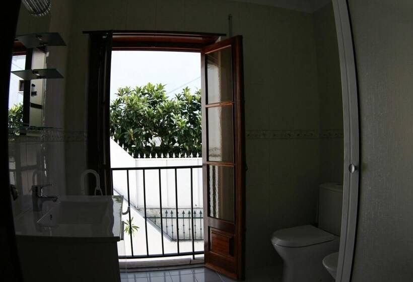 فندق Lá Em Cima