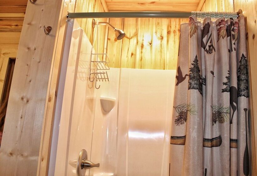 فندق Pine Haven Resort