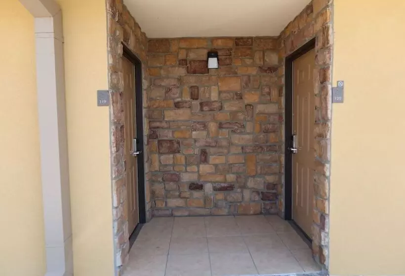 Hotelli Scottish Inns & Suites White Settlement