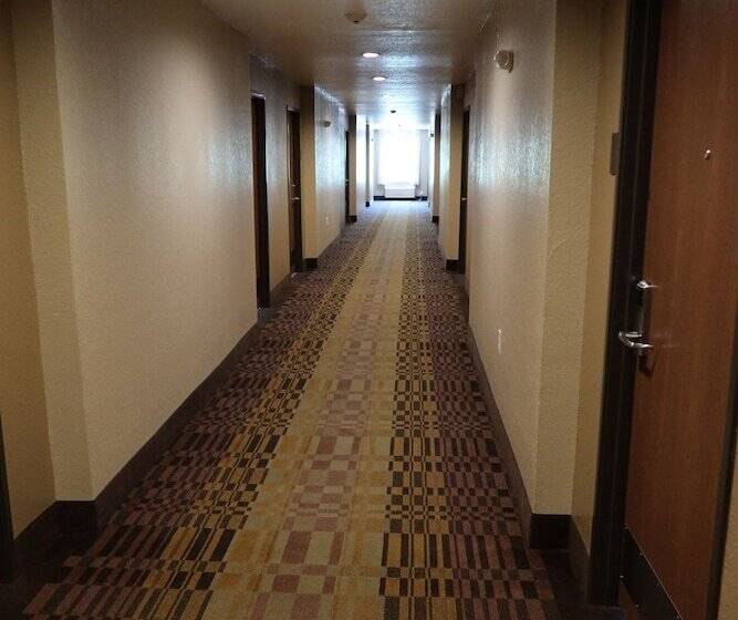 فندق Scottish Inns & Suites White Settlement