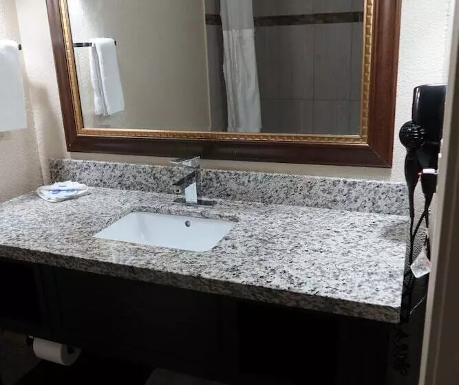Hotelli Scottish Inns & Suites White Settlement