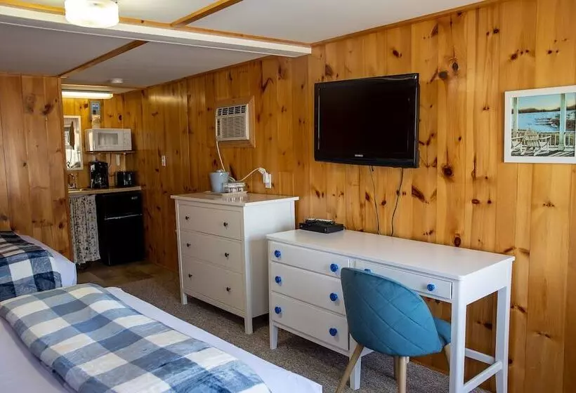 Isleview Motel And Cottages