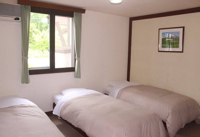 Hakuba Goryu Pension Kurumi
