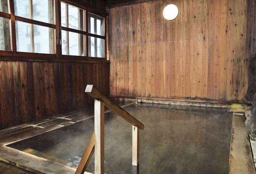 ريوكان Highland Hotel Sansou