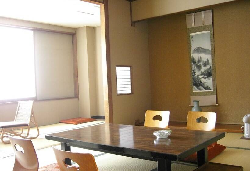 ريوكان Highland Hotel Sansou