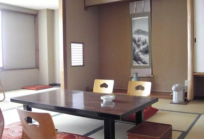 旅館 Highland Hotel Sansou