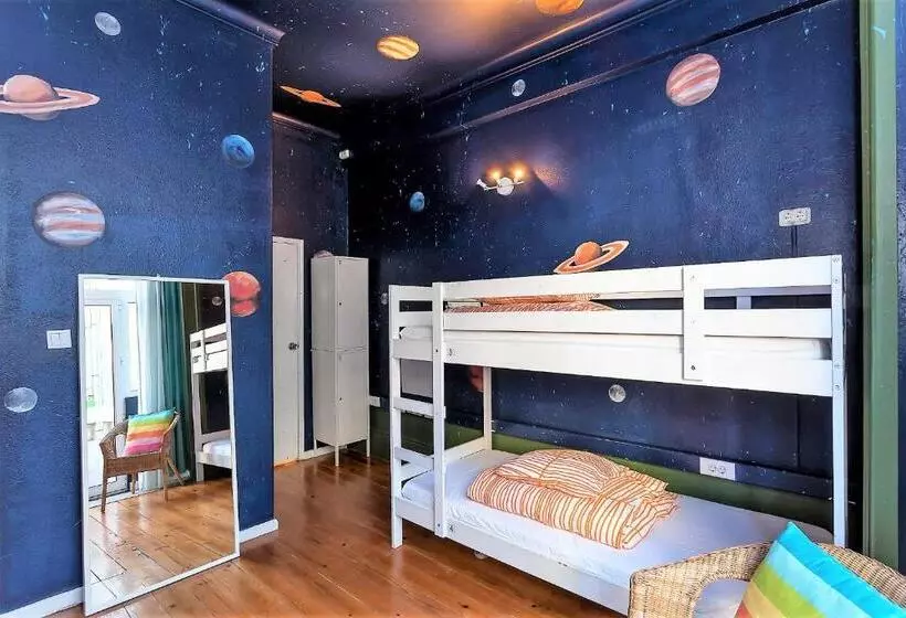 Supernova Hostel & Café