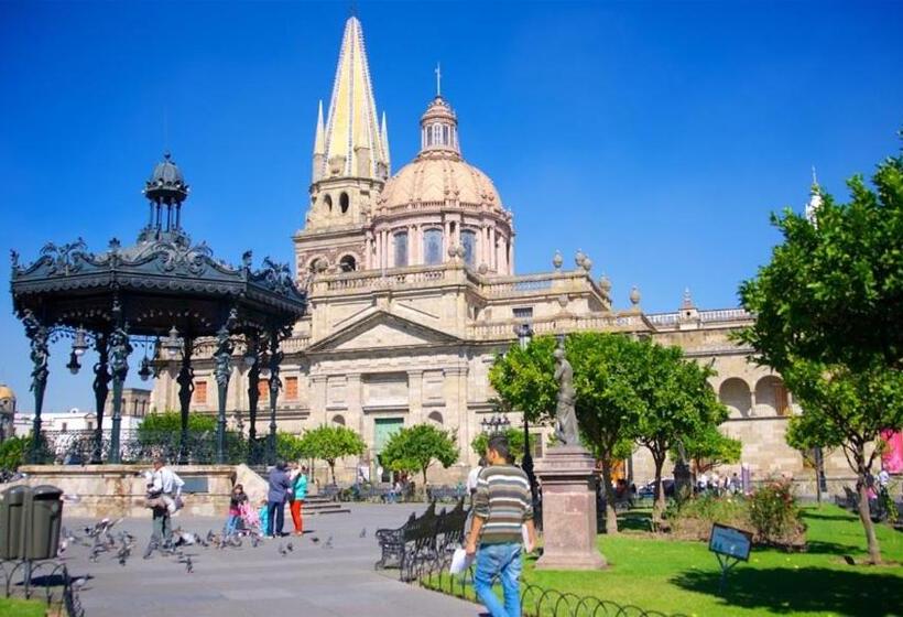 هاستل Quinta La Perla