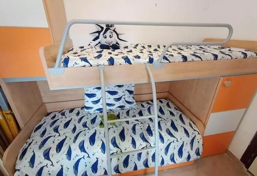 تختخواب و صبحانه Lo Scrigno Sul Mare