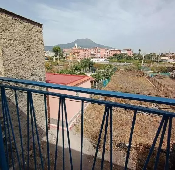 تختخواب و صبحانه Lo Scrigno Sul Mare