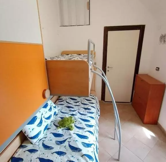 تختخواب و صبحانه Lo Scrigno Sul Mare