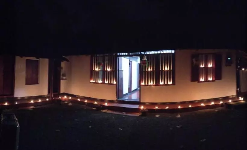 ベッドアンドブレックファースト Velloor Homes