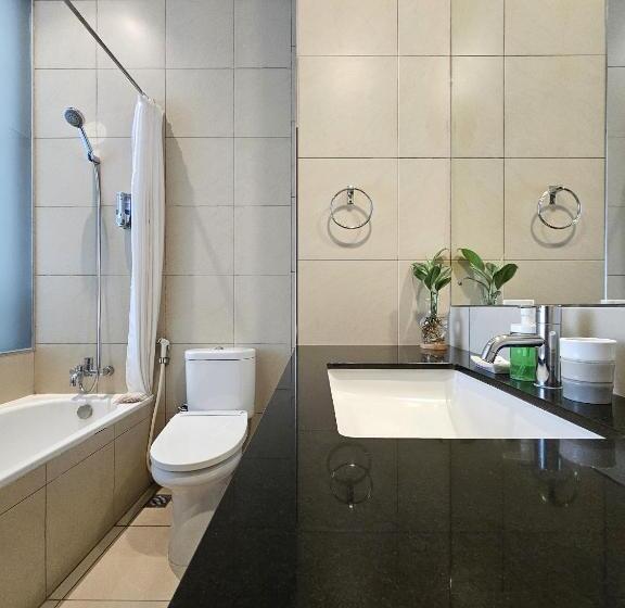 Bed and Breakfast Via Renata Panglima Polim