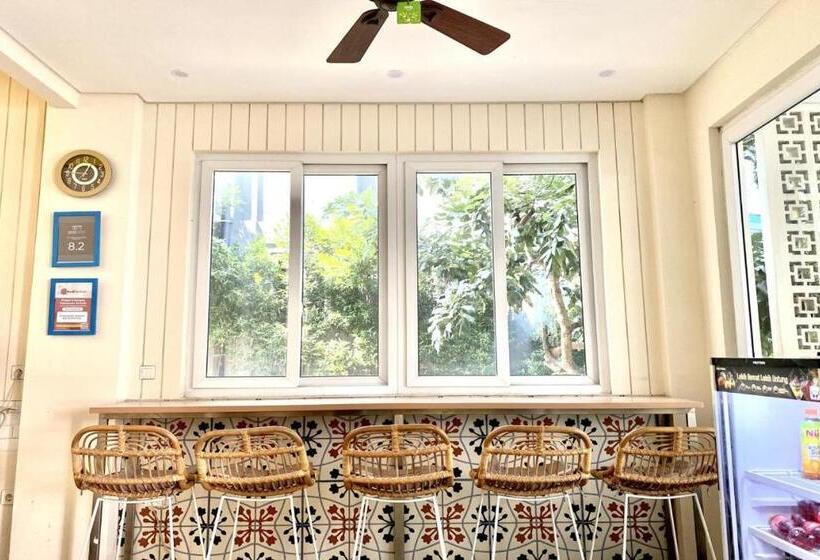 Hotel Behomy 3c Residence Near Ice Bsd